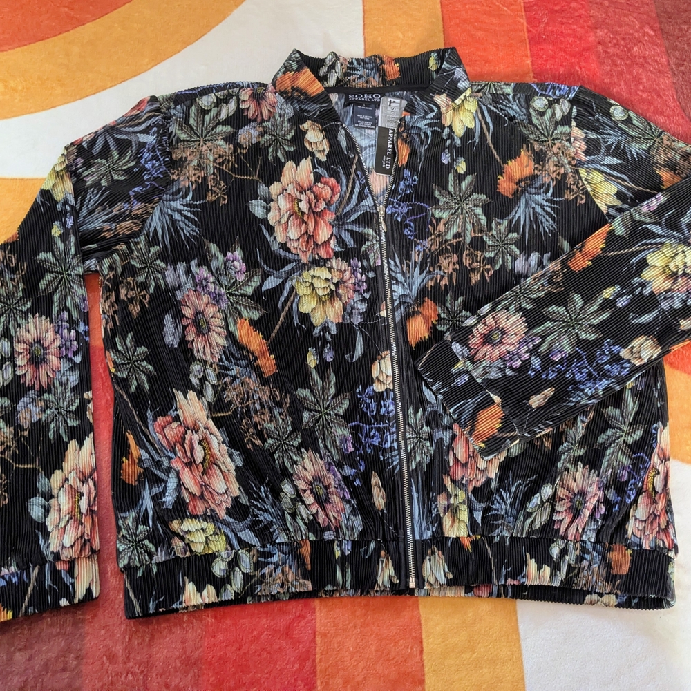NWT Soho Apparel Floral Bomber Jacket w/ Corduroy Texture LG Zipper Closure Boho